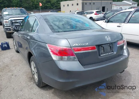 2011 Honda Accord 2.4 Lx из США, поврежденный, VIN 1HGCP2F30BA147858